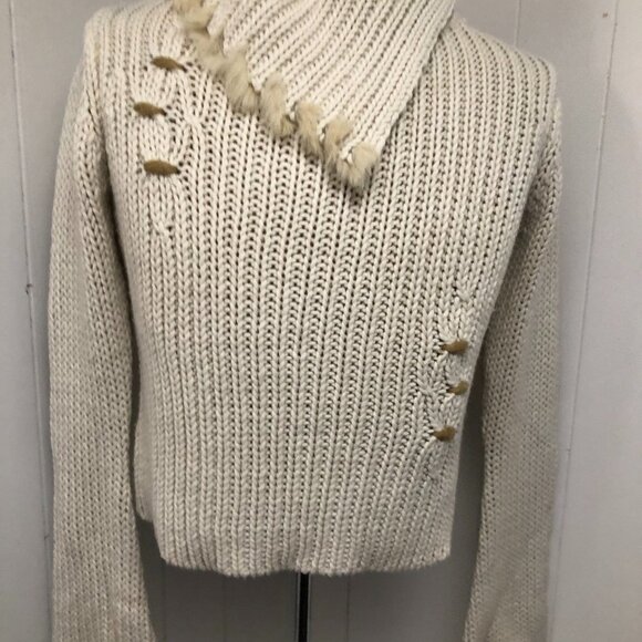 Womens Beige Sweater. Size Small. Breast Cancer Fundraiser. - Picture 2 of 11